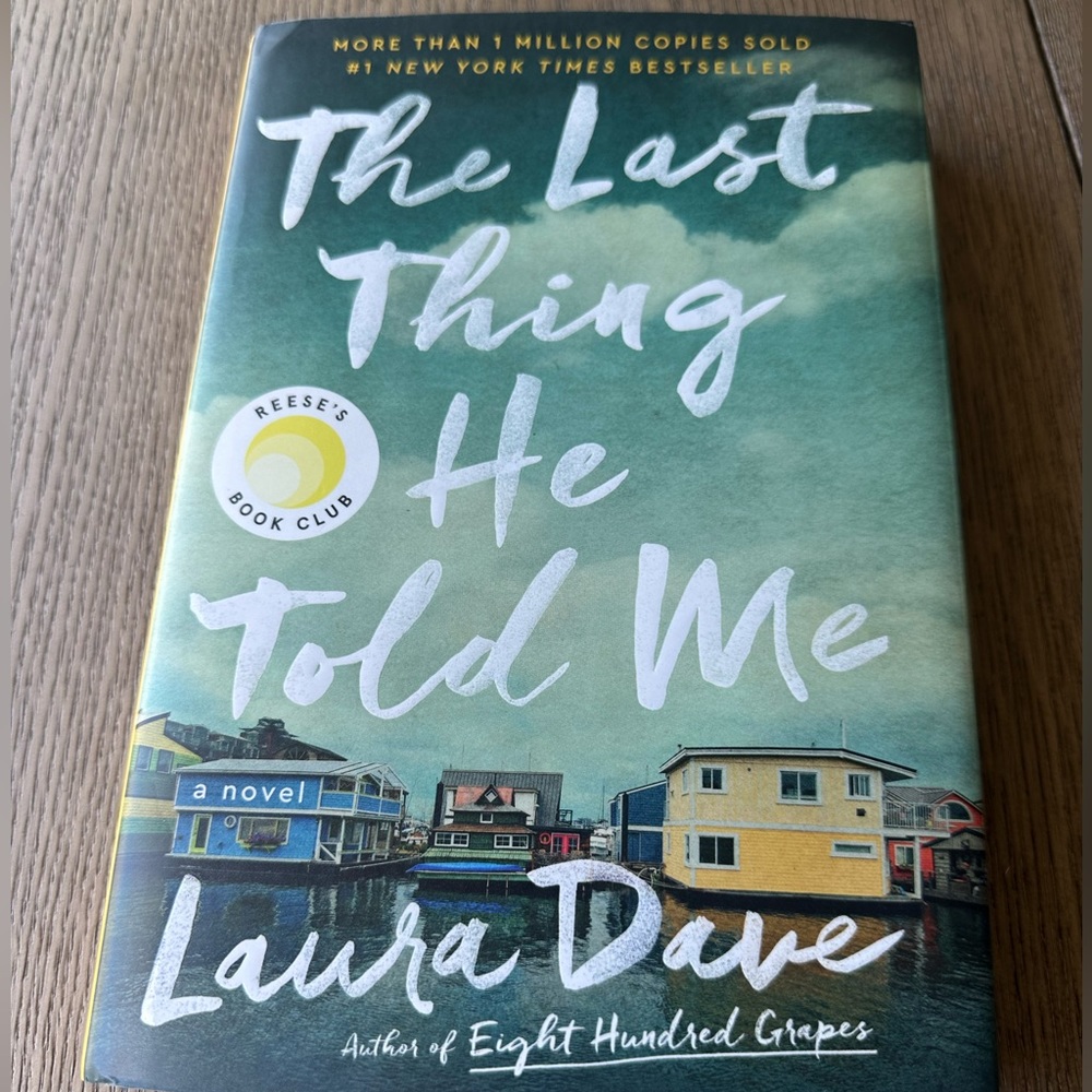 The last thing he told me​​​​​​ Book